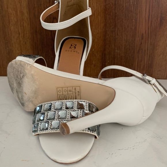 Scene/Maricka - Picture 6 of 6